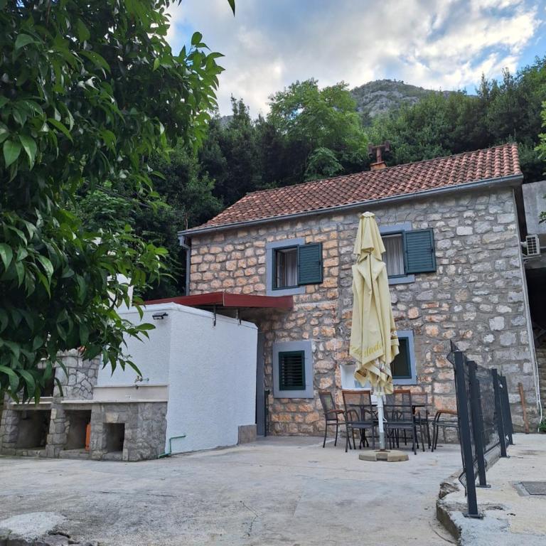 Old stone house Danka - Two-Bedroom Villa - 9