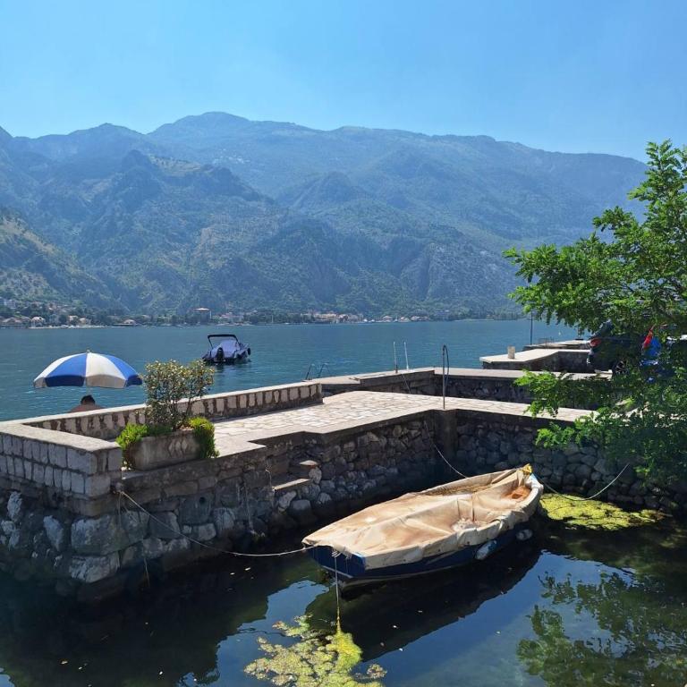 Old stone house Danka - Two-Bedroom Villa - 12