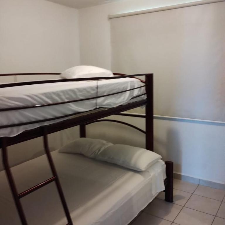 Exclusivo Departamento Zona Diamante - Apartamento de 2 dormitorios - 32