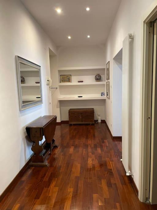 Roma Termini Barbara House - Appartamento con 2 Camere da Letto - 6