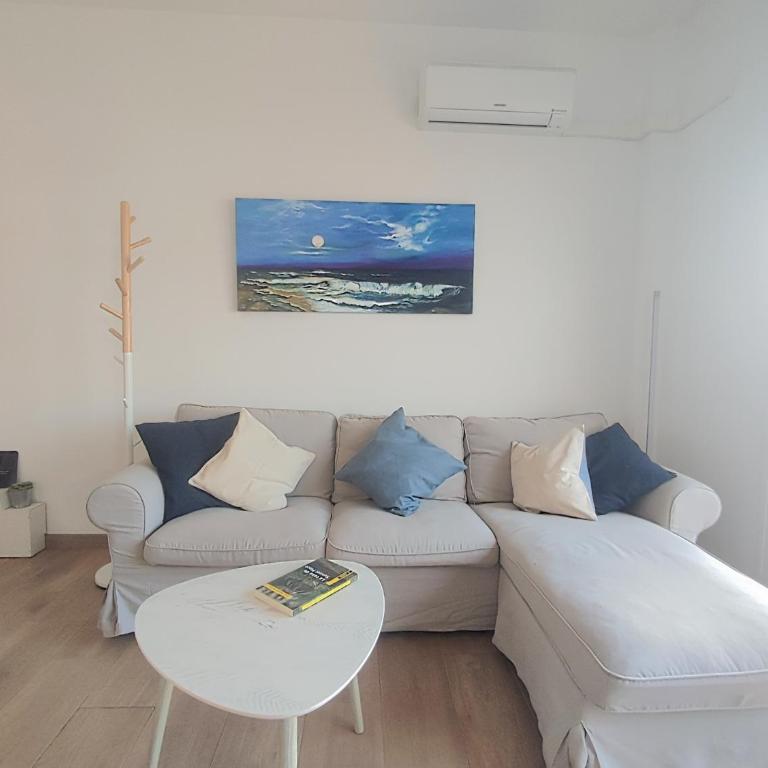 Palm tree house - Two-Bedroom Apartment - 4