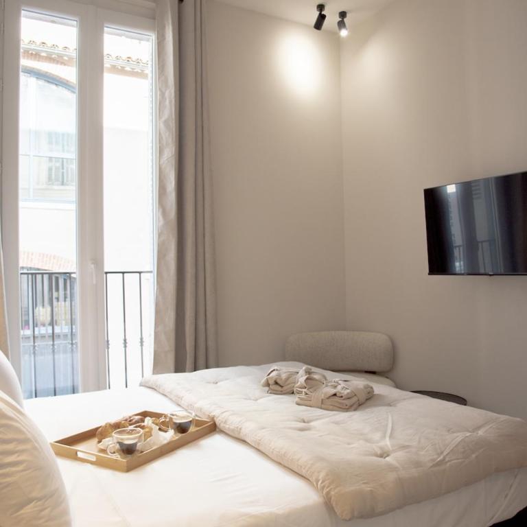 Mouchki - Chambre Lit Queen-Size - 1