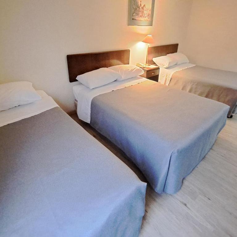 Hotel Diego de Almagro Los Angeles - Habitación Triple - 2