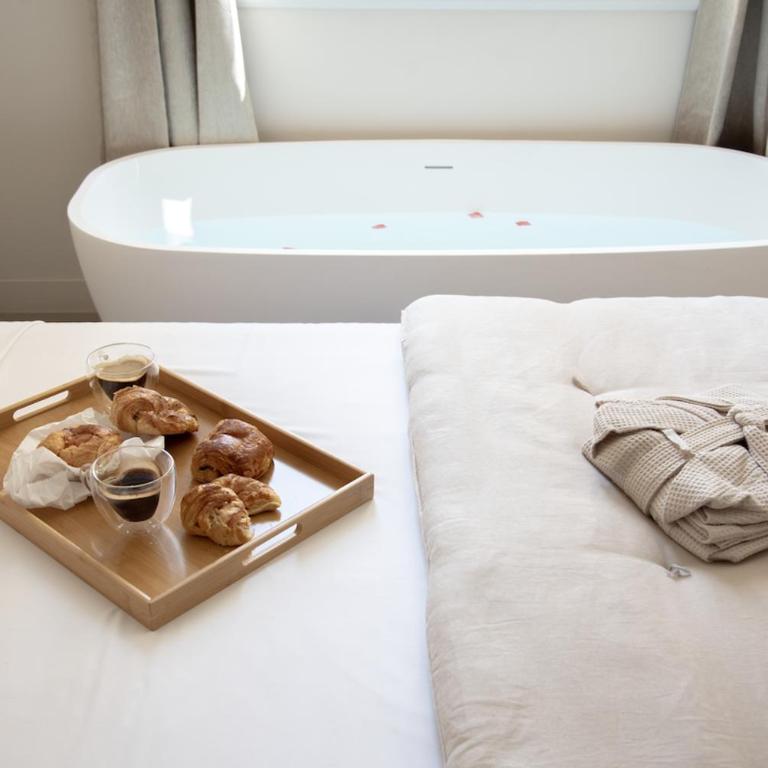 Mouchki - Chambre Double Deluxe avec Baignoire - 1