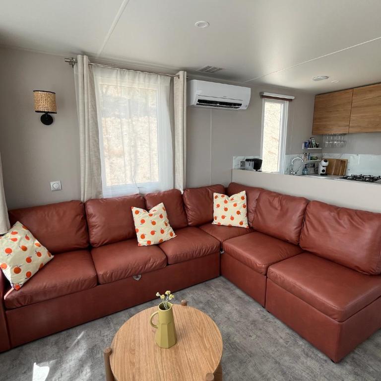 Mobil home vue exceptionnelle et spa - Domaine de l'Ile d'Or - Mobilheim - 11