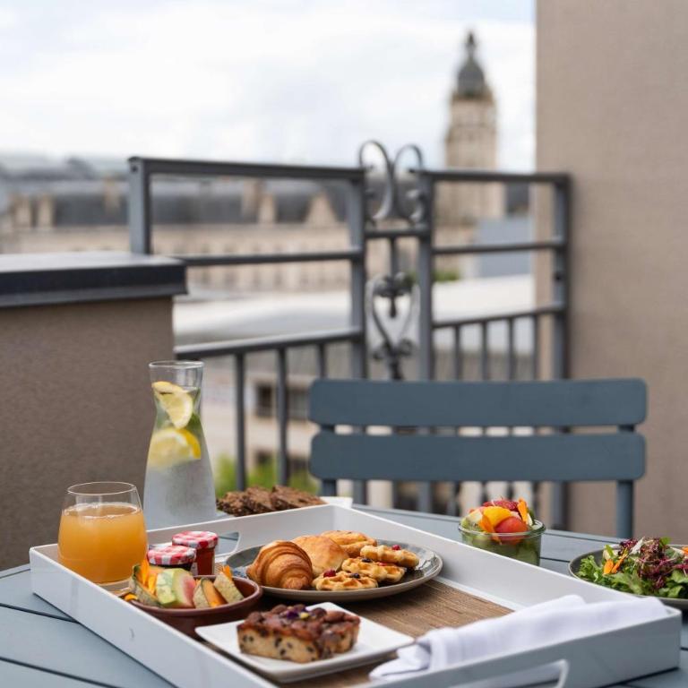 Best Western Premier Le Masq Hotel - Suite Lit King-Size avec Canapé-Lit et Terrasse - 3