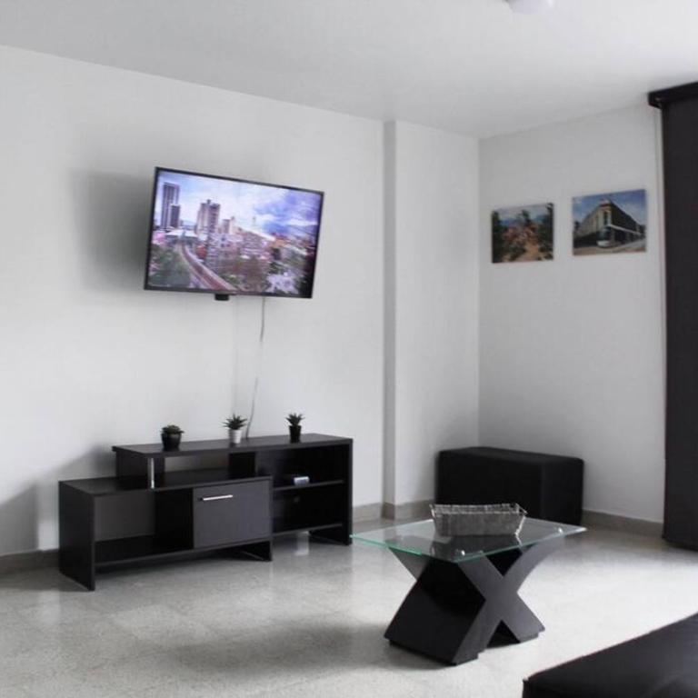 Apartamento zona rosa El poblado 202 - Two-Bedroom Apartment - 11