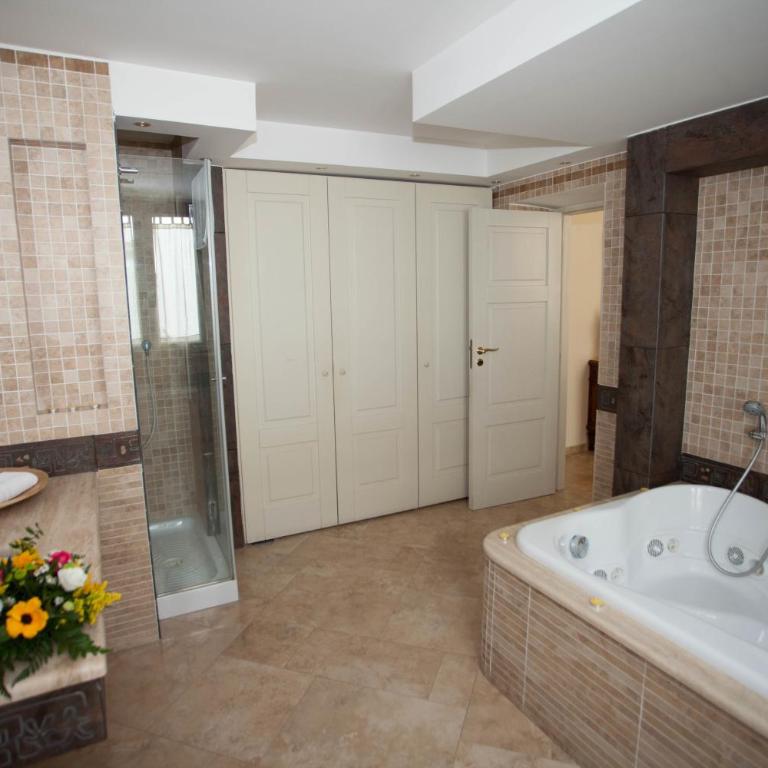 B&B Nel Regno di Napoli - Suite con Vasca Idromassaggio - 6
