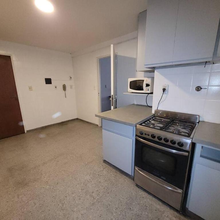 Peatonal Sarmiento - Apartamento Deluxe de 3 dormitorios - 15
