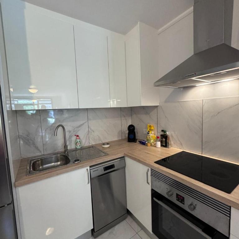 Altemar, two bedrooms las americas - Two-Bedroom Apartment - 2