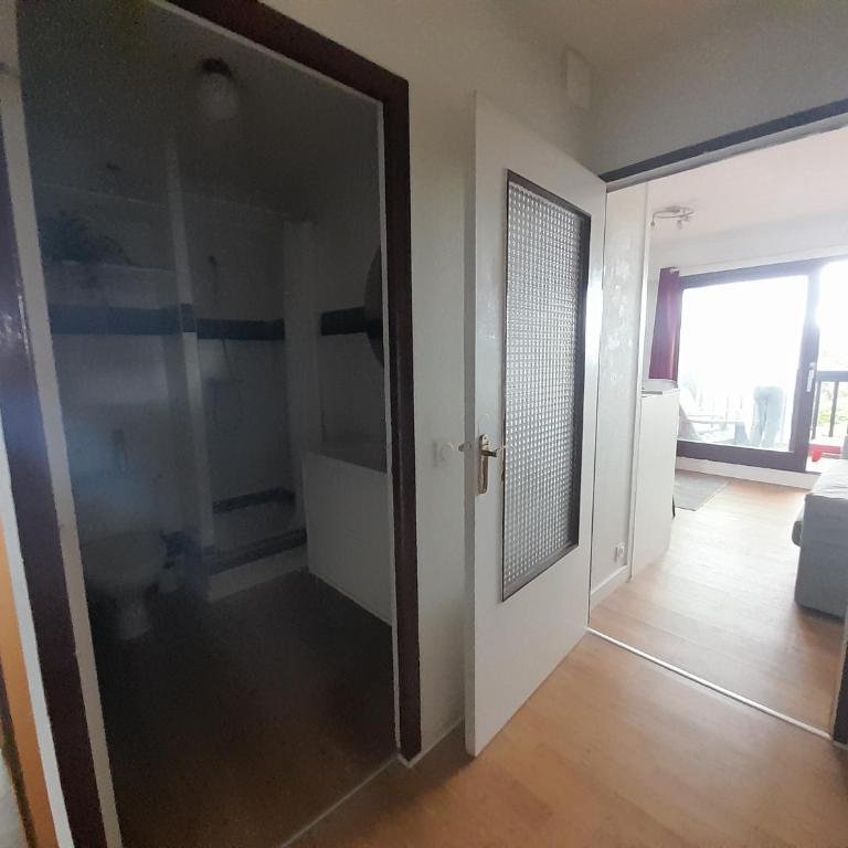 Studio Renové avec Balcon à Deux Pas des Plages d'Anglet - Apartment mit 1 Schlafzimmer - 10