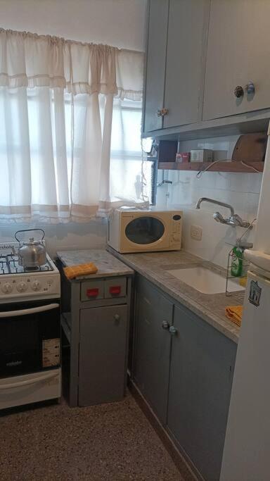 En pleno San Telmo, Cómodo Depto - Apartamento de 2 dormitorios - 14
