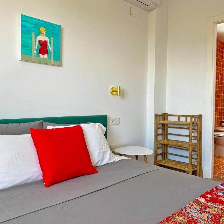 Ronda de la Luz - Ole Solutions - Two-Bedroom Apartment - 3