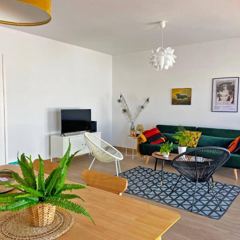 Ronda de la Luz - Ole Solutions - Two-Bedroom Apartment - 7
