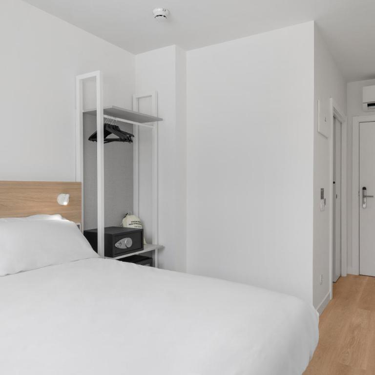 B&B HOTEL Benidorm Finestrat - Habitación Doble - 4
