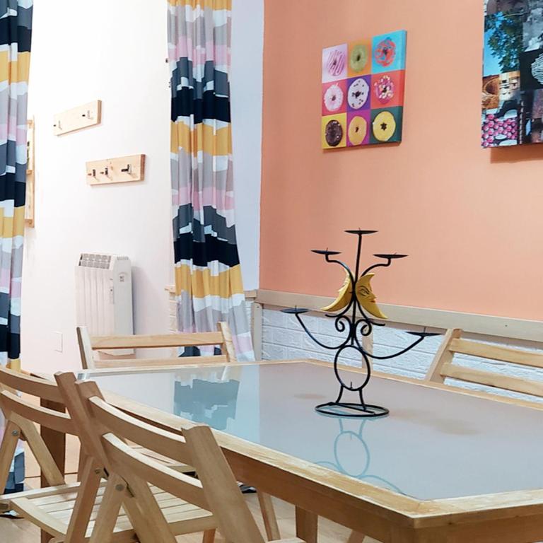 Apartamento independiente en el corazón de la ciudad - Two-Bedroom Apartment - 10