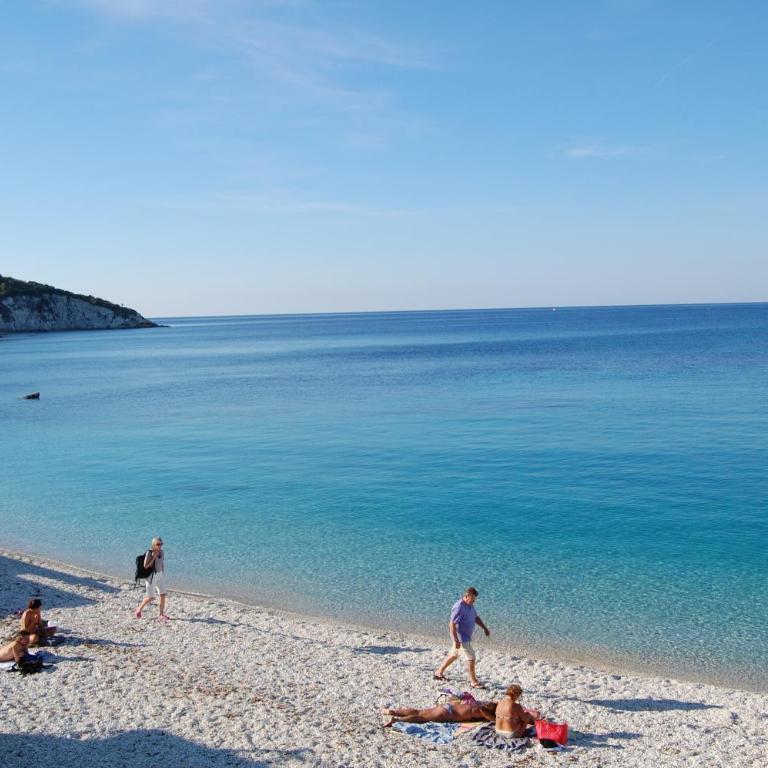 Appartamento Azzurro Mare - Casa con 2 Camere da Letto - 80