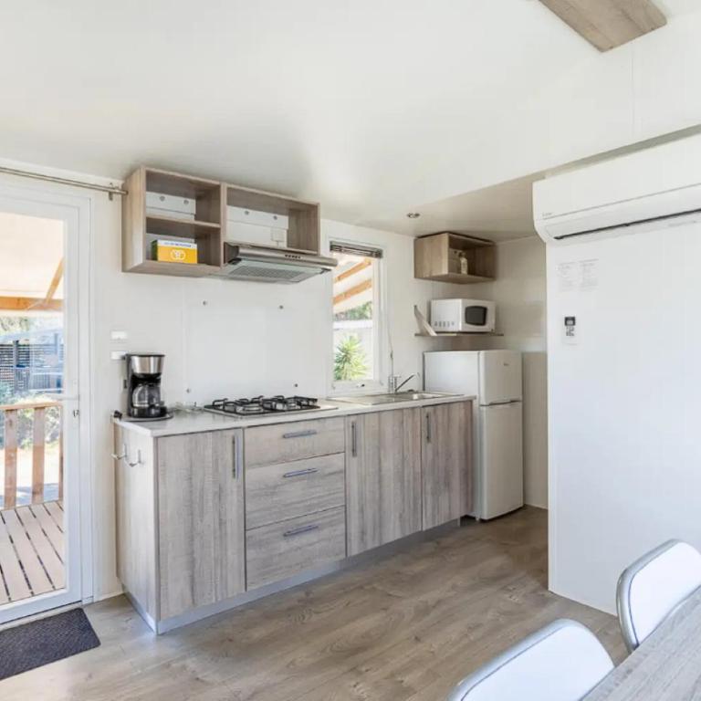 Mobil-home de Laura et Angélique au camping ''Le Neptune'' jusqu'à 6 personnes - Mobile Home - 7