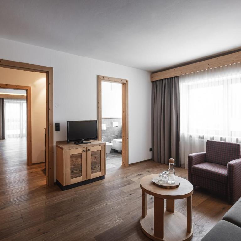 Hotel Alpenblick - Suite Deluxe con Balcone - 3