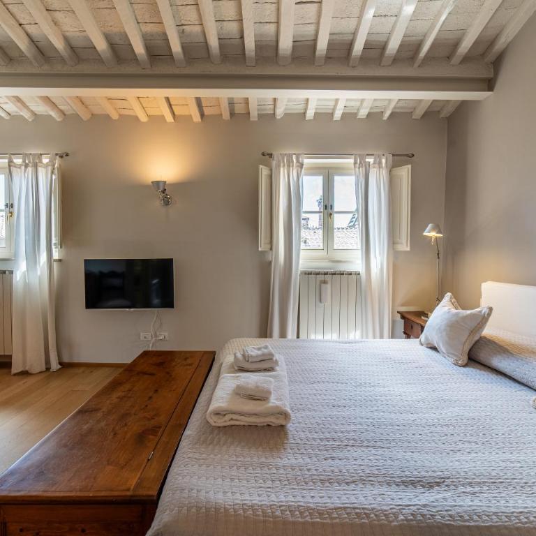 Charming Apartment in Lucca's Historic Center - Appartamento con 2 Camere da Letto - 27