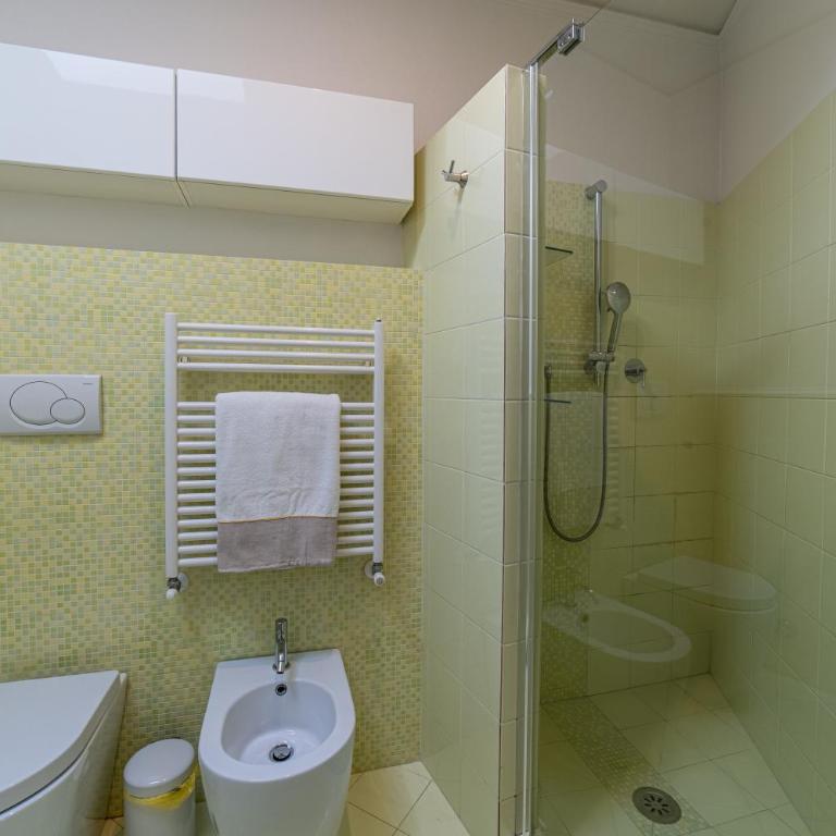 Charming Apartment in Lucca's Historic Center - Appartamento con 2 Camere da Letto - 33