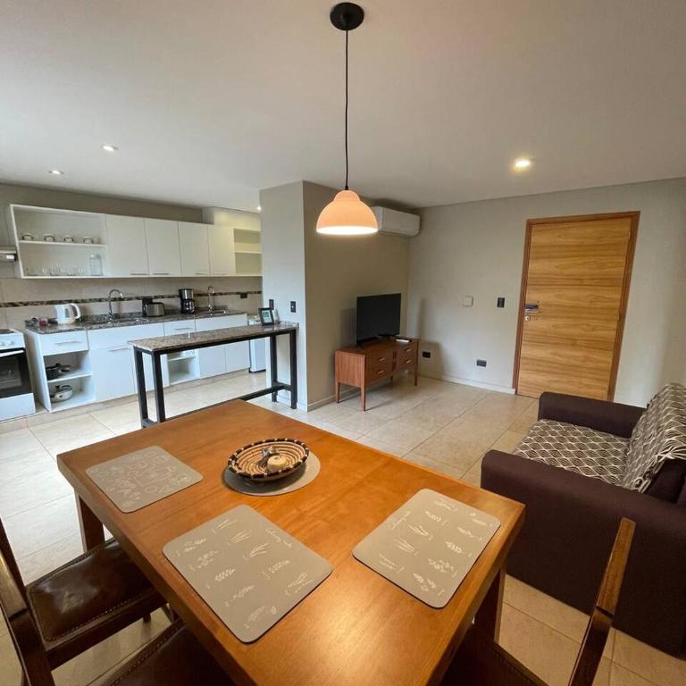 Acogedor departamento a metros del Parque San Martín y Arístides - Apartamento de 1 dormitorio - 1