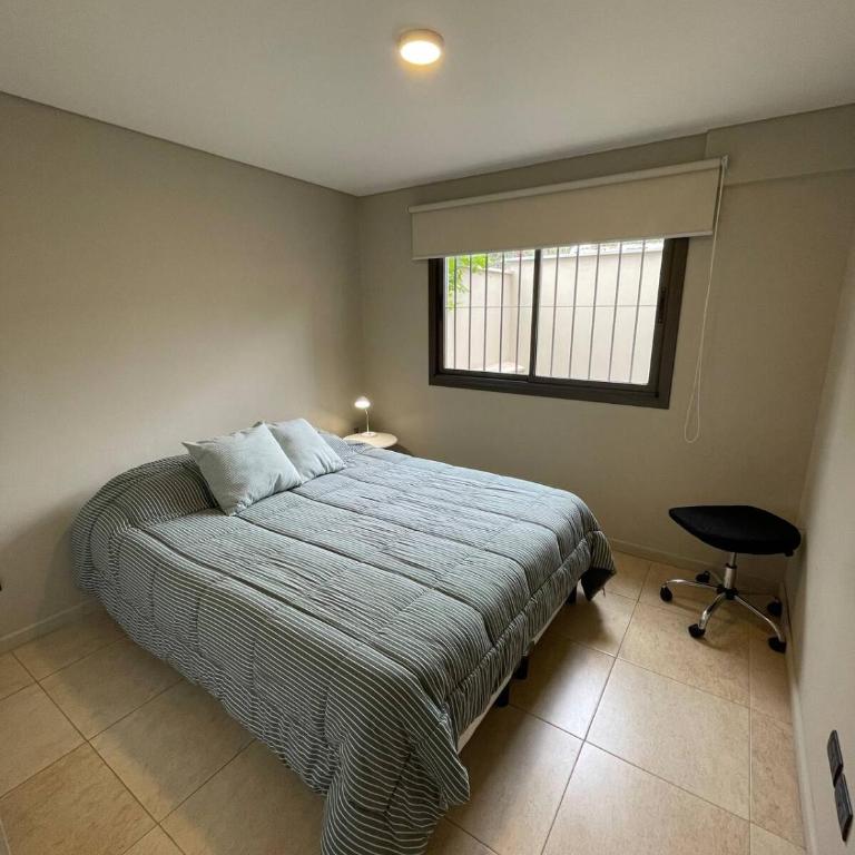 Acogedor departamento a metros del Parque San Martín y Arístides - Apartamento de 1 dormitorio - 12
