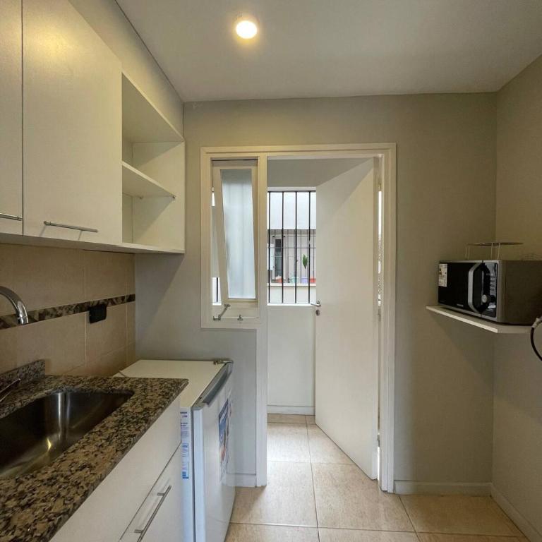 Acogedor departamento a metros del Parque San Martín y Arístides - Apartamento de 1 dormitorio - 5