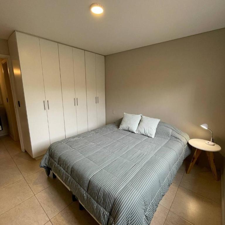Acogedor departamento a metros del Parque San Martín y Arístides - Apartamento de 1 dormitorio - 7