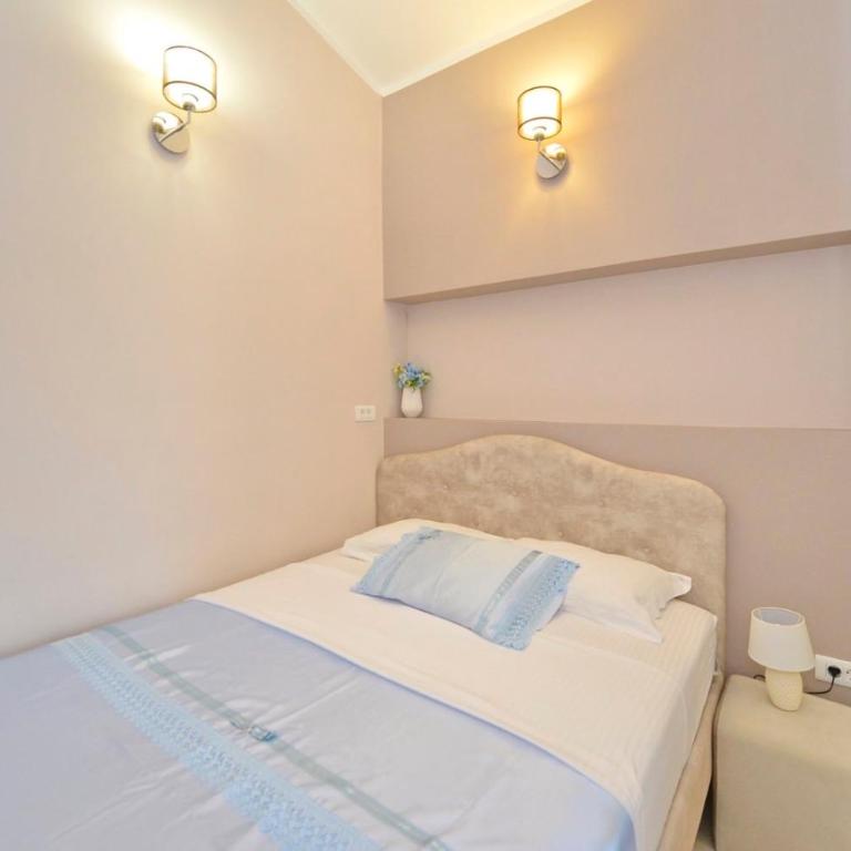 Sapphire view apartment - One-Bedroom Apartment - 12