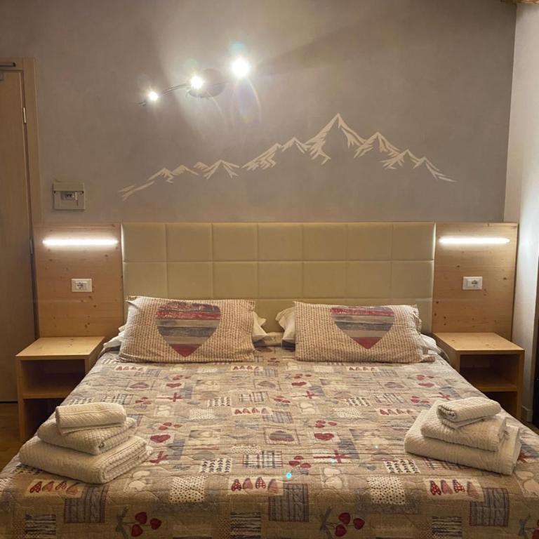 Hotel Sciatori 3 Stelle Superior - Camera Standard Matrimoniale/Doppia con Letti Singoli - 1