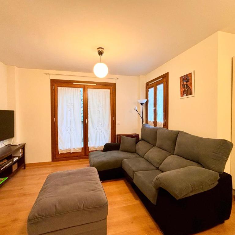 BPirineos-Tuca Blanca - Apartamento de 2 dormitorios - 2