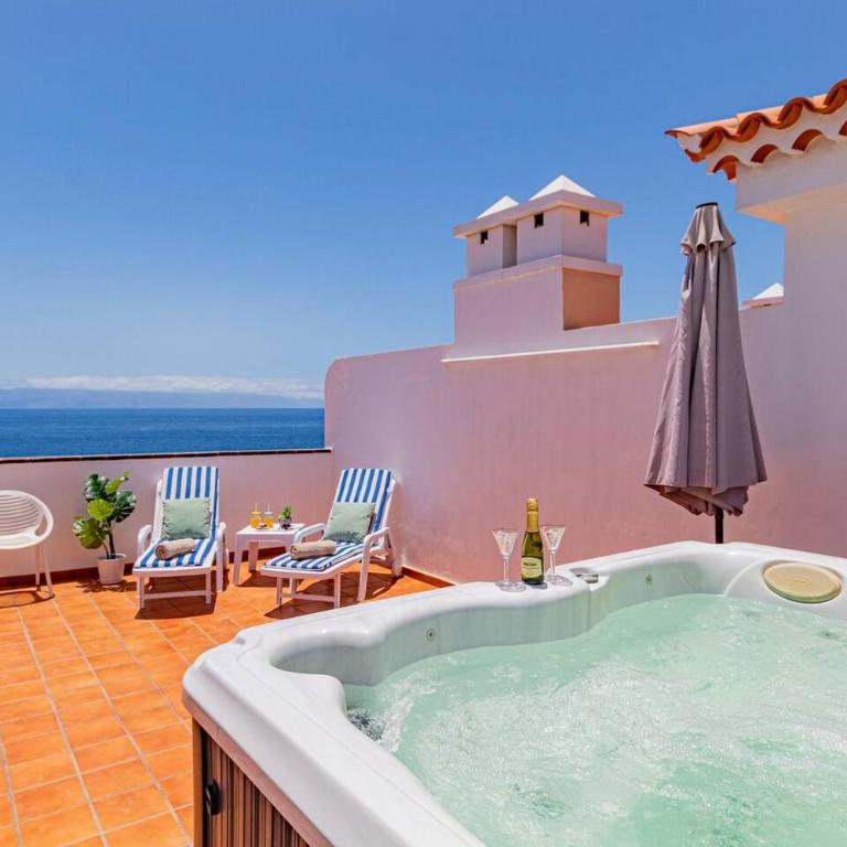 Penthouse Apt with Jacuzzi by Dream Homes Tenerife - Apartamento - 1