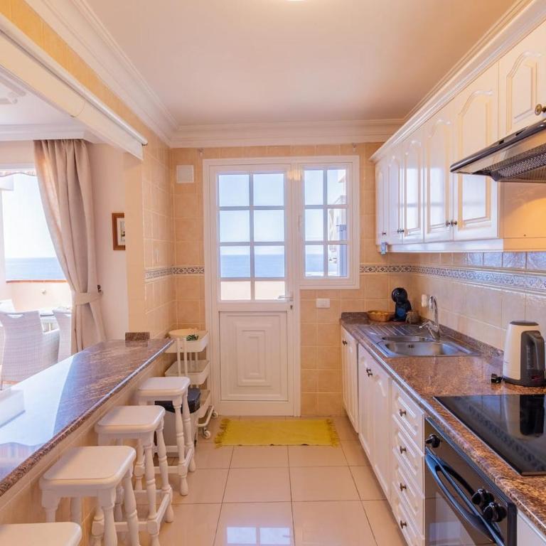 Penthouse Apt with Jacuzzi by Dream Homes Tenerife - Apartamento - 16