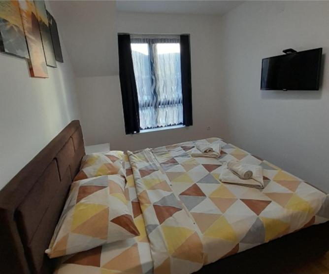 APARTMaN HAPPY PLACE - Apartman sa 1 Spavaćom Sobom - 5