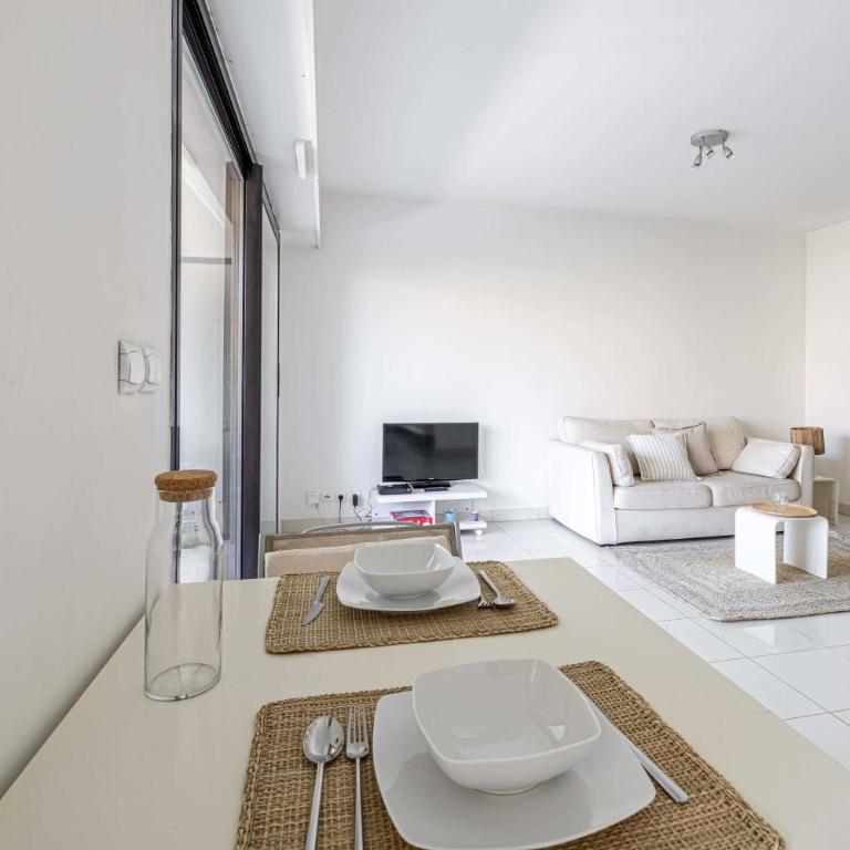 Charming apartment with balcony-pool - Cannes - Appartement 1 Chambre - 10