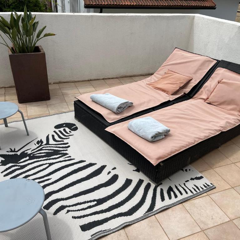 Logis Hôtel Synaya - Chambre Double Deluxe avec Terrasse - 2