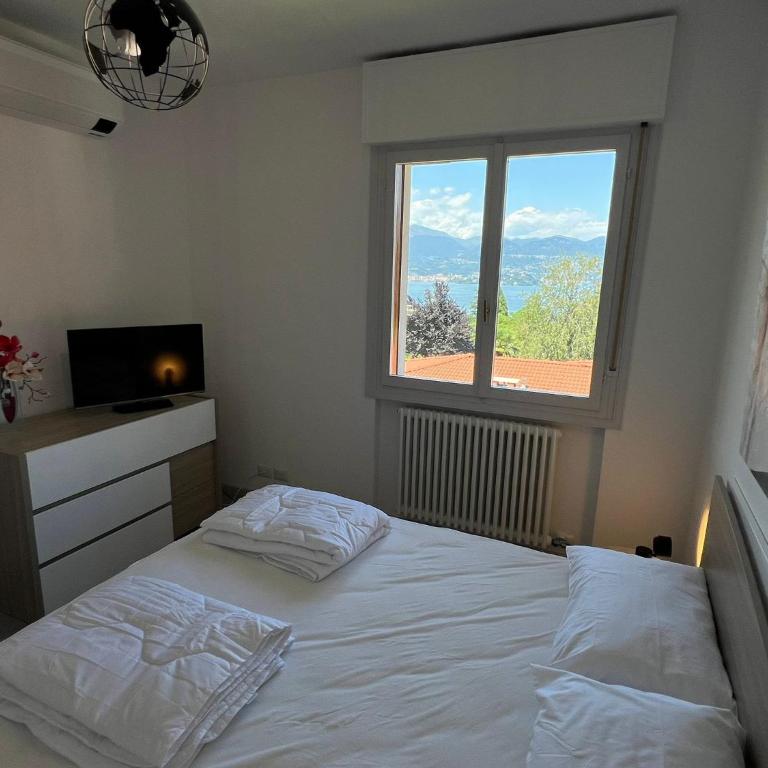 Marenco - Apartment with Lake View - 11