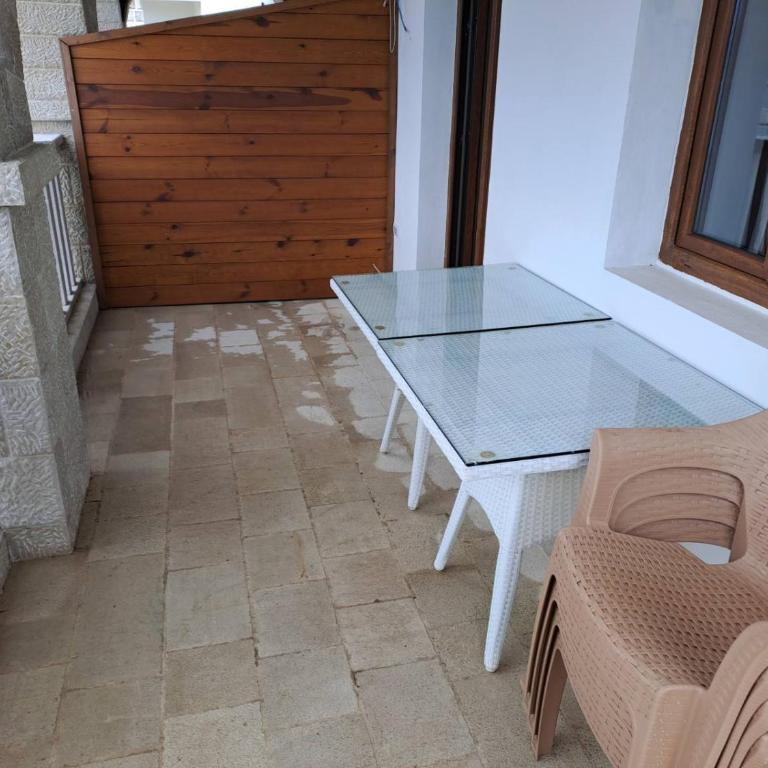 Apartments Petrović - Apartman s 2 Spavaće Sobe sa Balkonom i Terasom - 7