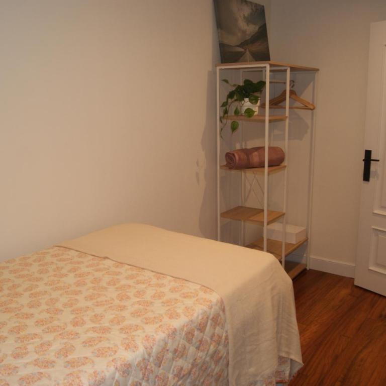 Nuevo, luminoso, reformado, cerca del Casco Viejo - Two-Bedroom Apartment - 15
