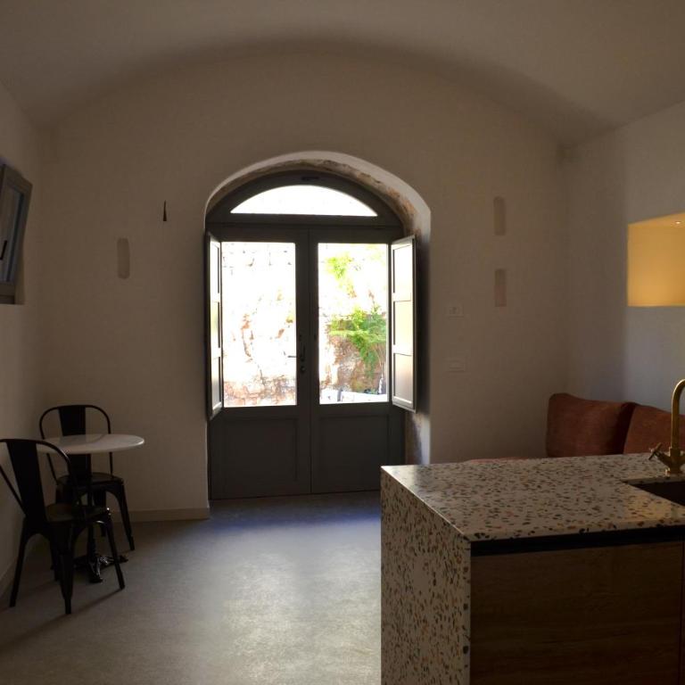 B&B Fuga al Trullo - Appartamento Deluxe con 1 Camera da Letto - 10