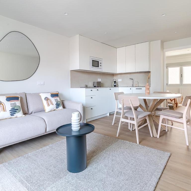 CATERINA Salamanca - One-Bedroom Apartment with Terrace - 15