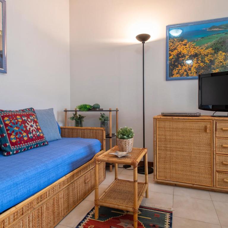 Sardinia Re - Lilium Central Flat - Free Parking - Two-Bedroom Apartment - 12