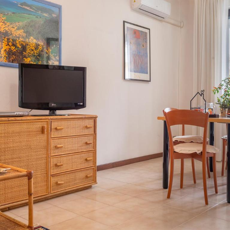 Sardinia Re - Lilium Central Flat - Free Parking - Two-Bedroom Apartment - 16