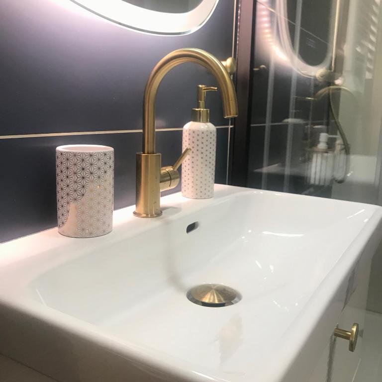 La Céleste, Et Pop Et Chic ! - Chambre Double avec Salle de Bains Privative - 10