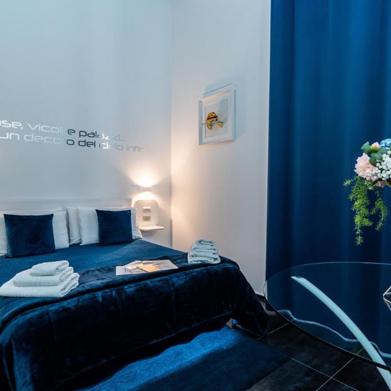 Skyhouse Chiaia - Deluxe Double Room - 1