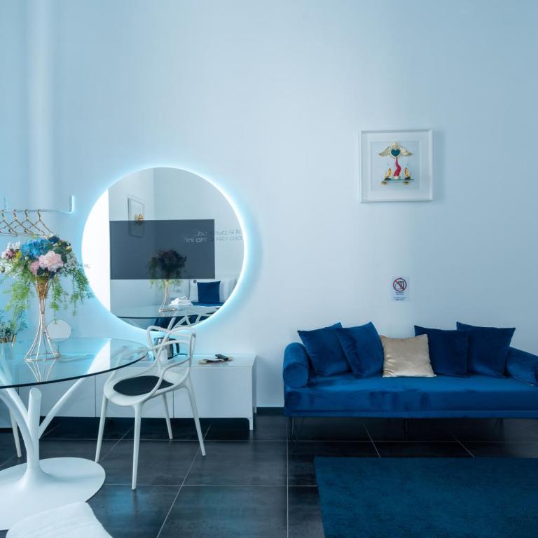 Skyhouse Chiaia - Deluxe Double Room - 4
