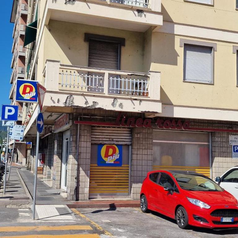 Azzurro Adriatico in Genova Est - Appartamento con 2 Camere da Letto - 33