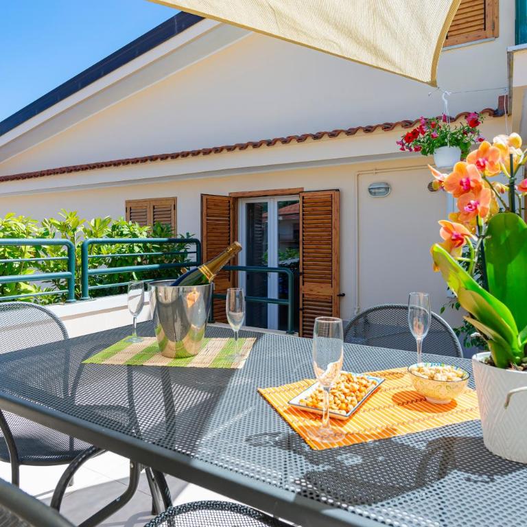 Appartamenti KAORA - Appartamento con 2 Camere da Letto e Terrazza - 2