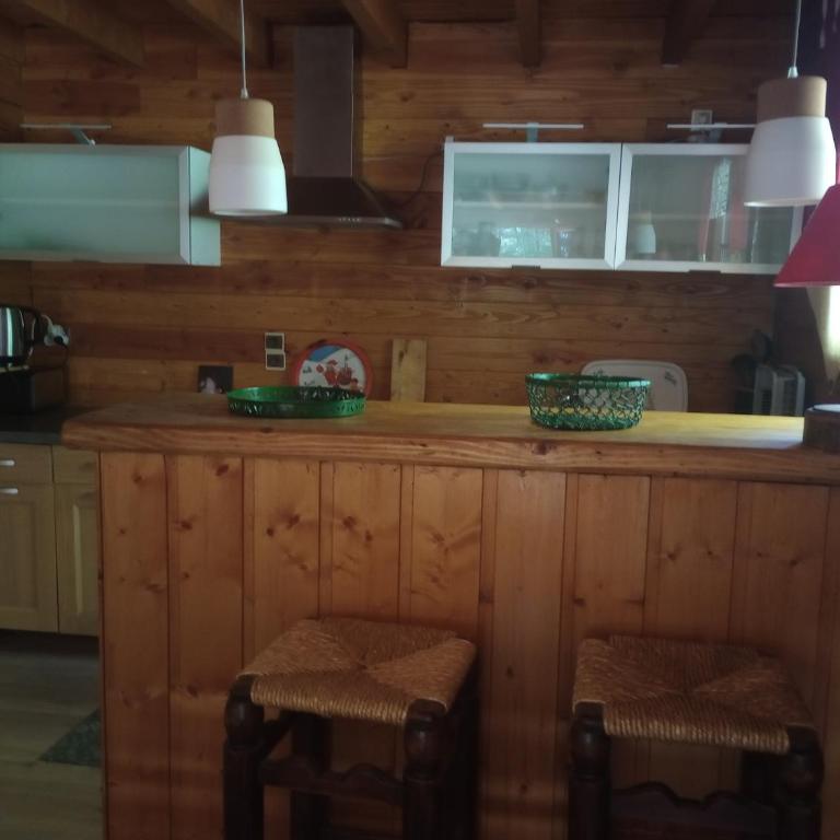 L'ARGOUSIER Chalet 6 personnes Enchastrayes Barcelonnette - Chalet 3 Chambres - 12